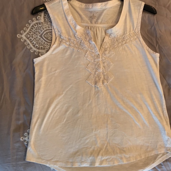 Women’s Top - Picture 8 of 12